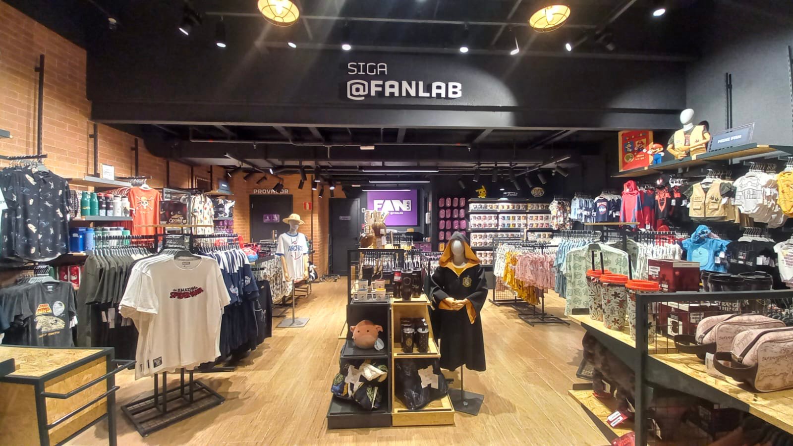 Fanlab Interior